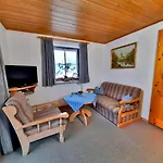 Loiplstüberl Aparthotel 4*