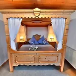 Loiplstüberl 4*