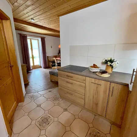Aparthotel Loiplstueberl 3*