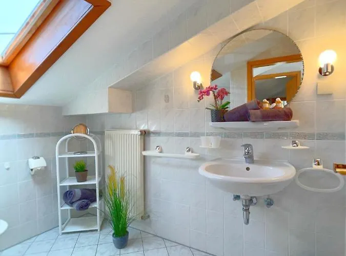 Loiplstüberl Aparthotel 4*